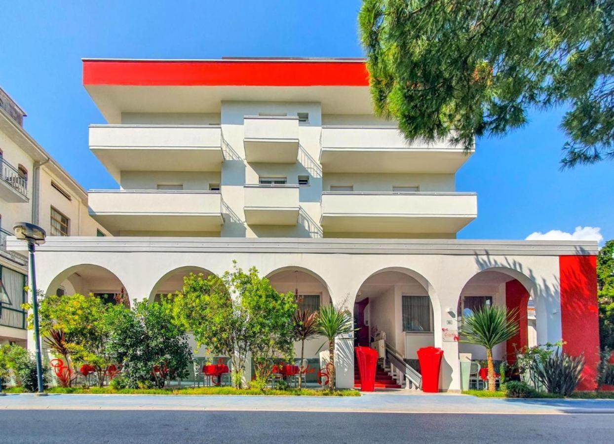 Coelho Boutique Hotel Gatteo a Mare Exterior photo