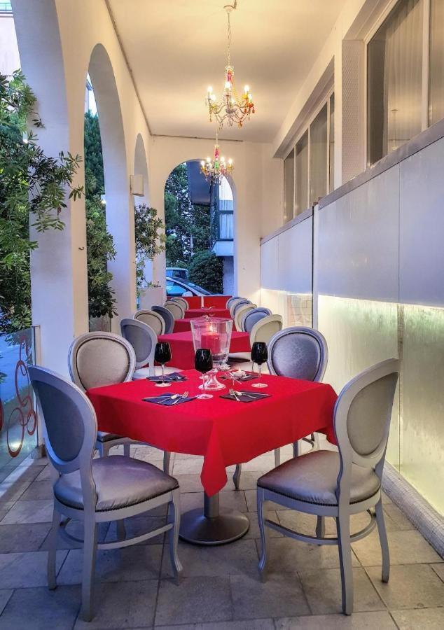 Coelho Boutique Hotel Gatteo a Mare Exterior photo
